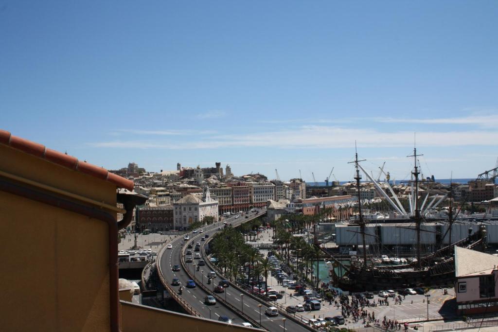 La Superba Rooms & Breakfast Genoa Exterior photo