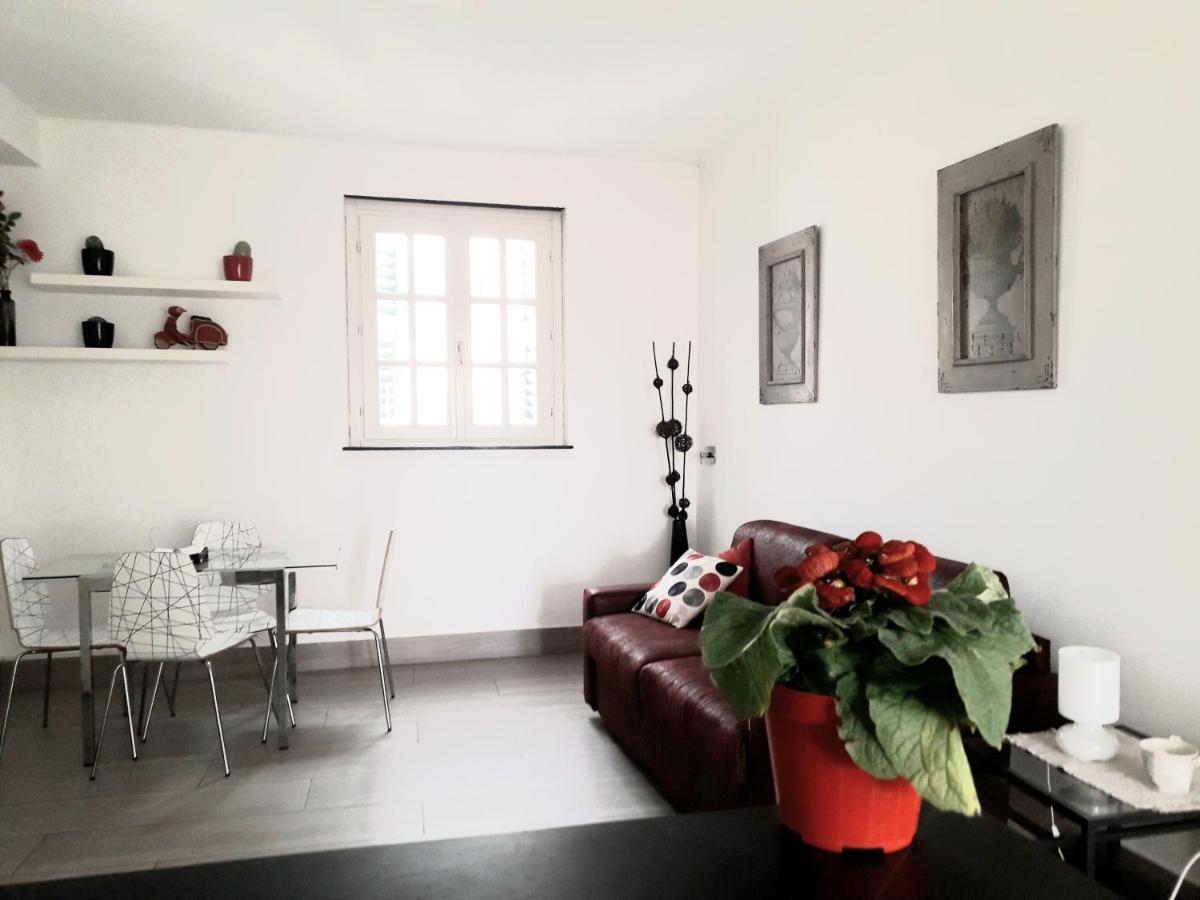 La Superba Rooms & Breakfast Genoa Room photo